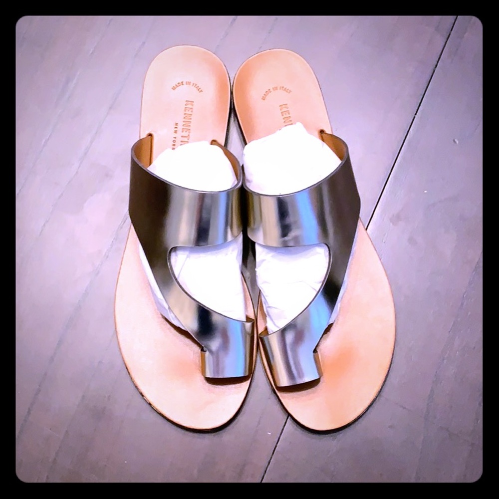 Kenneth Cole New York Women’s Palm Sandals